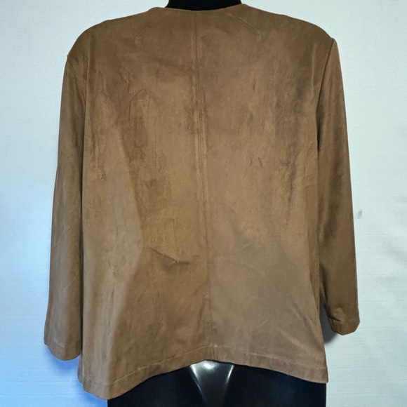 Chico’s Open front Jacket gold metal embellished (Med) 2 suede feel LIKE NEW - Picture 4 of 12